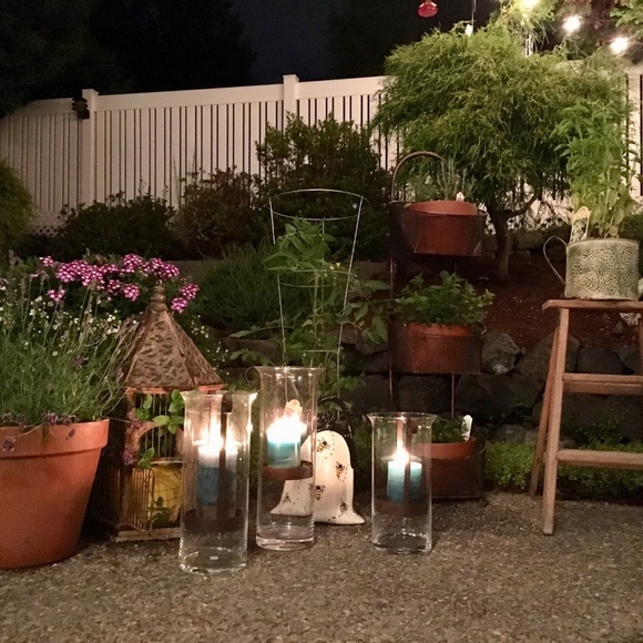 Meet your Posher, Rebecca - Picture 2 of 2